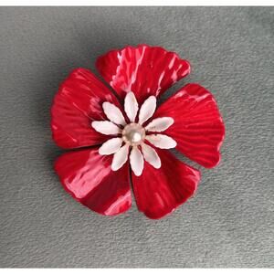 Vintage Rose Daisy Flower Brooch Faux Pearl Red White P021